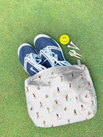 Hi Love Medium Zipper Pack in Golfers on the Green