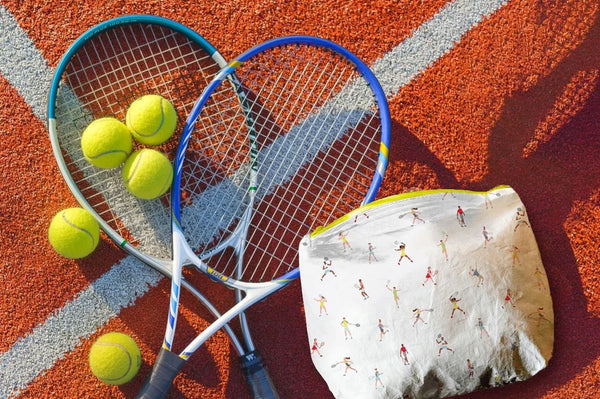 Hi Love Medium Zipper Pack in Tennis Match Pattern