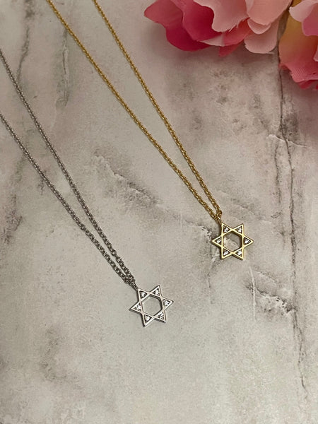 Iishii Designs Small 6-Stone Star of David Necklace