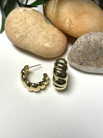 Iishii Designs Ribbed Hoop Earring