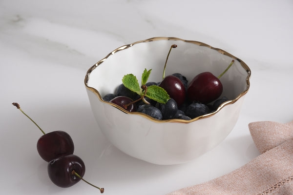Pampa Bay Wavy Snack Bowl in White with Gold Titanium Trim