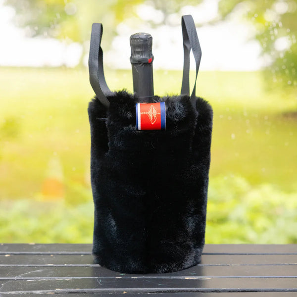 Pretty Rugged Rowling Fur Wine Bag