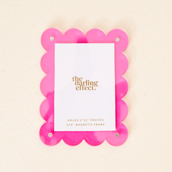 The Darling Effect Mini Magnet Scalloped Acrylic Frame - Hot Pink
