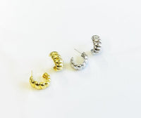 Iishii Designs Ribbed Hoop Earring