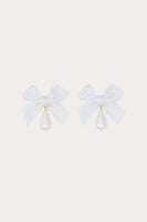 Petite Moments Bow Drop Pearl Earring