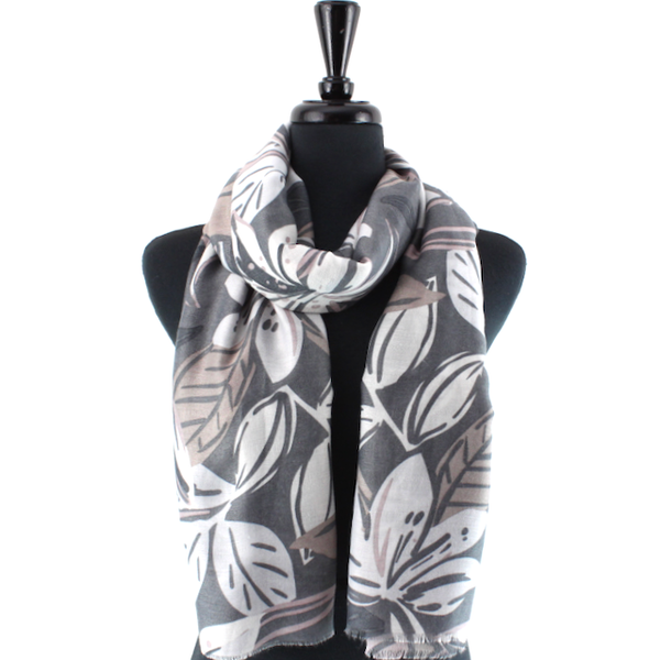 Persuasion Lorelai Scarf in Grey