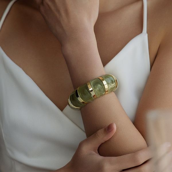 Persuasion Resin Chunky Stretch Statement Bracelet