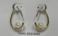 iishii Designs Pearl Accent Hoop Earring